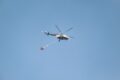 Precision under press: Hur helikopterpiloter bemästrar vattenbombning vid skogsbränder